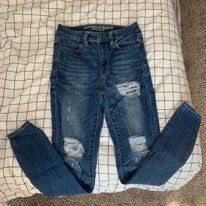 American Eagle Super High Rise Jegging